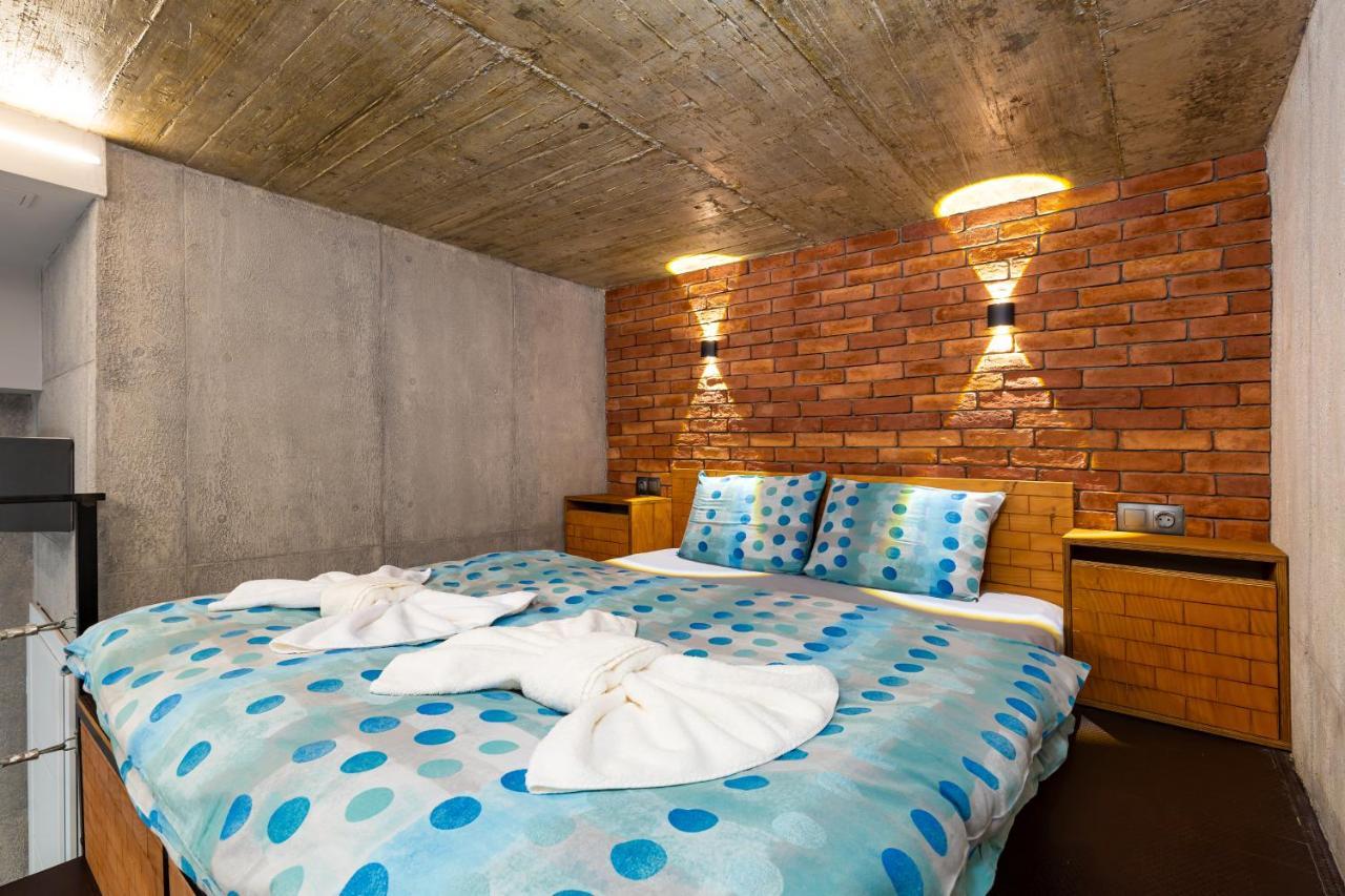 플로브디프 Industrial-Style 2Bd Loft With Parking Spot By Flat Mаnager 아파트 외부 사진